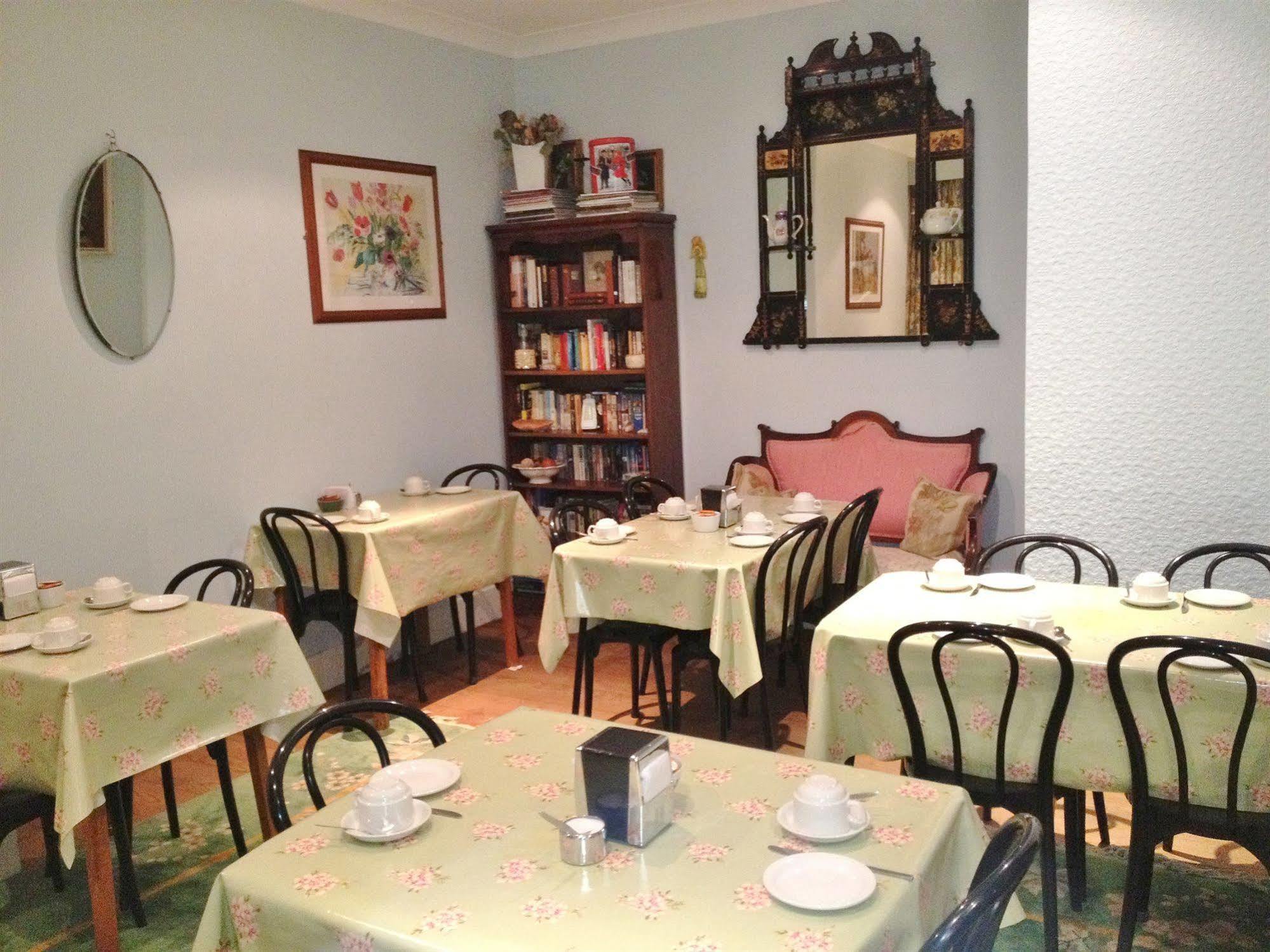 Merlyn Court Hotel Londyn Zewnętrze zdjęcie