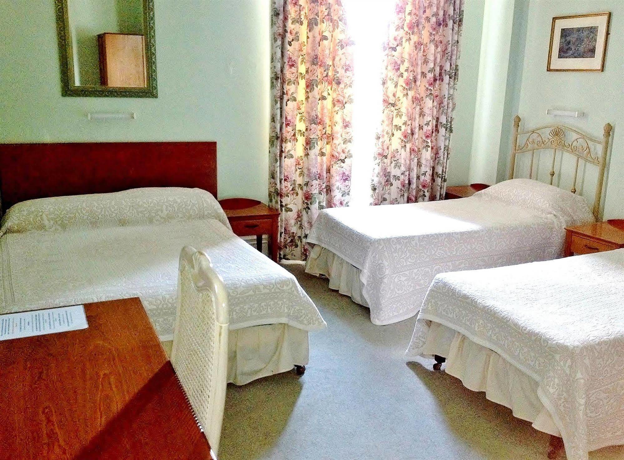 Merlyn Court Hotel Londyn Zewnętrze zdjęcie